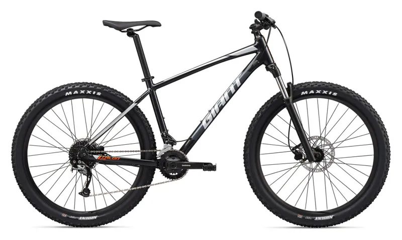 2020 Giant Talon 2 Hardtail Mountain Bike in Black